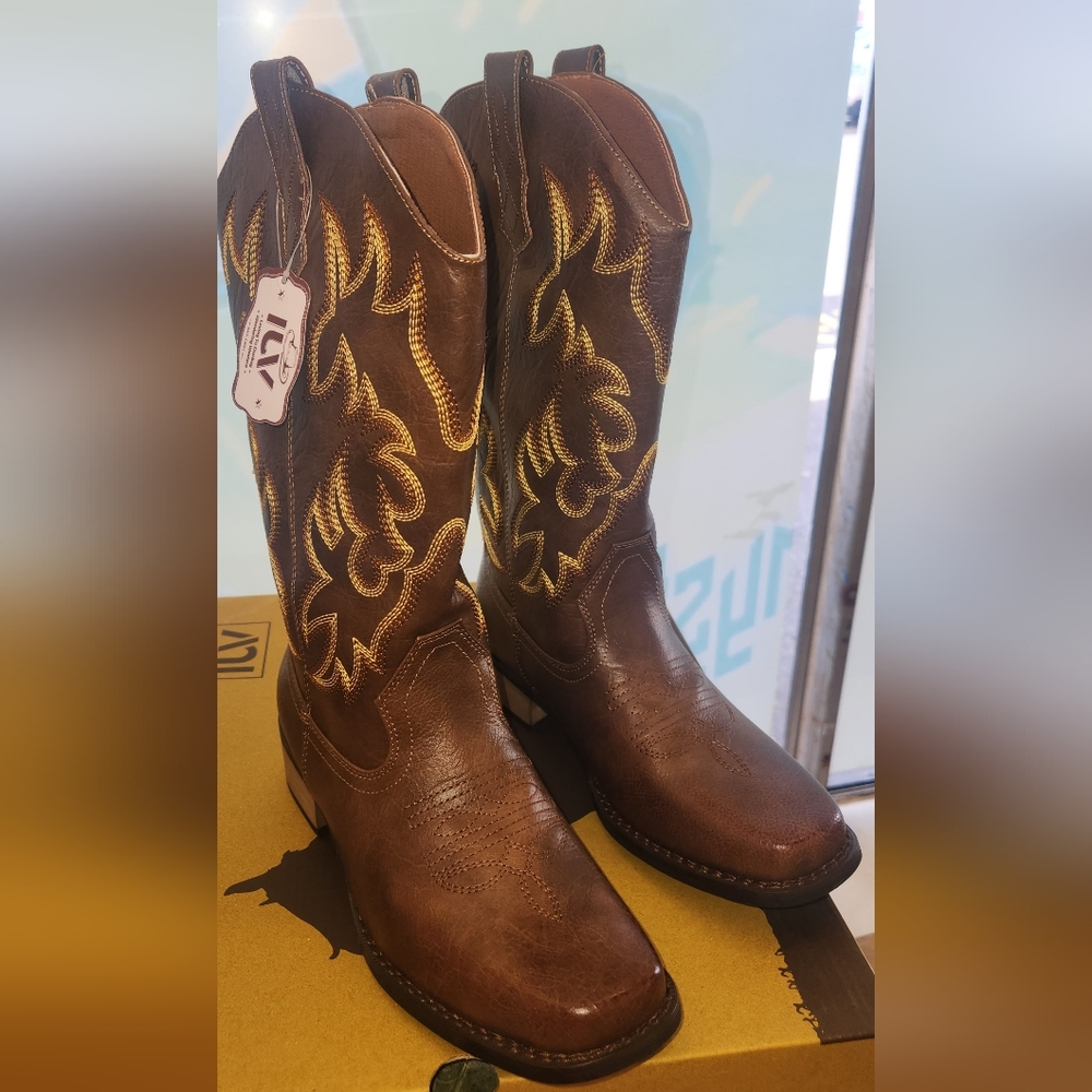 WOMEN'S IUV Cowboy Boots Square Toe Mid Calf Western Boot - Picture 2 of 5